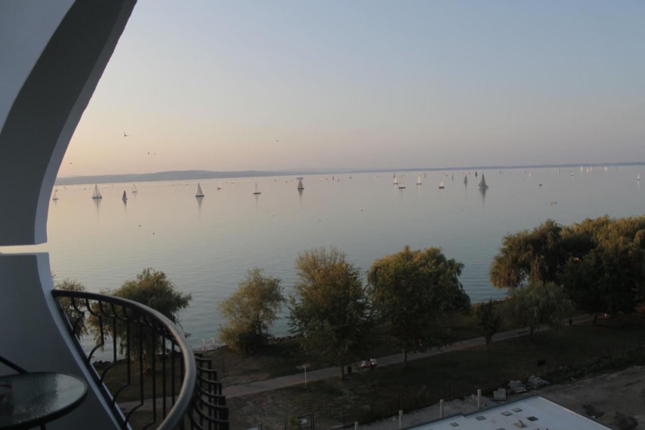 Vizparti Apartman Siófok Zewnętrze zdjęcie