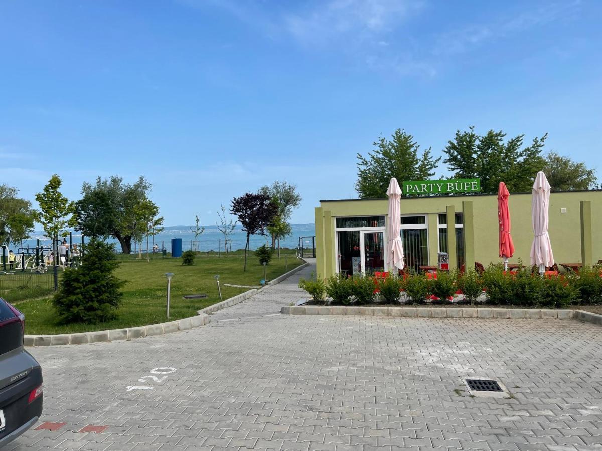 Vizparti Apartman Siófok Zewnętrze zdjęcie