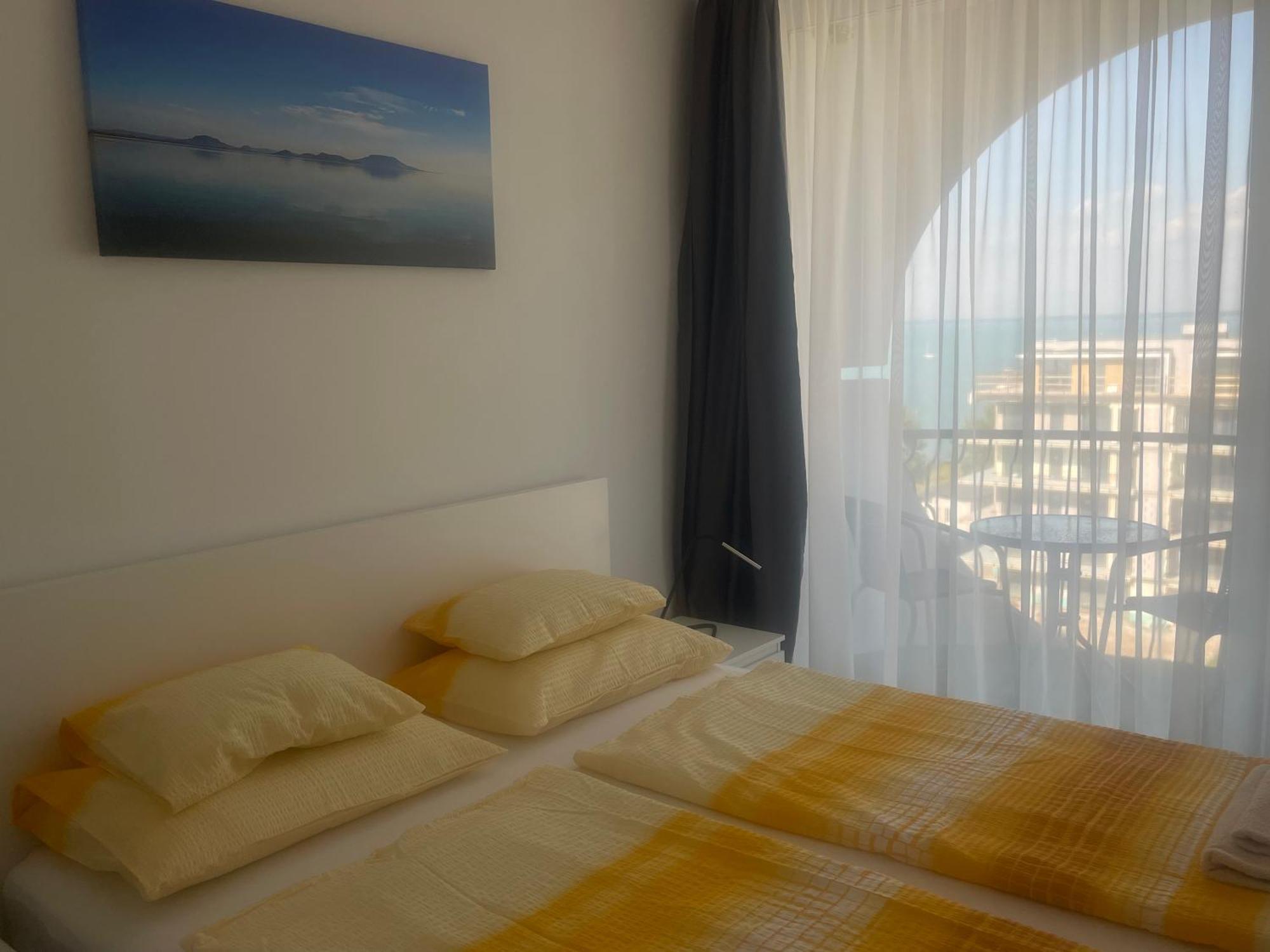 Vizparti Apartman Siófok Zewnętrze zdjęcie